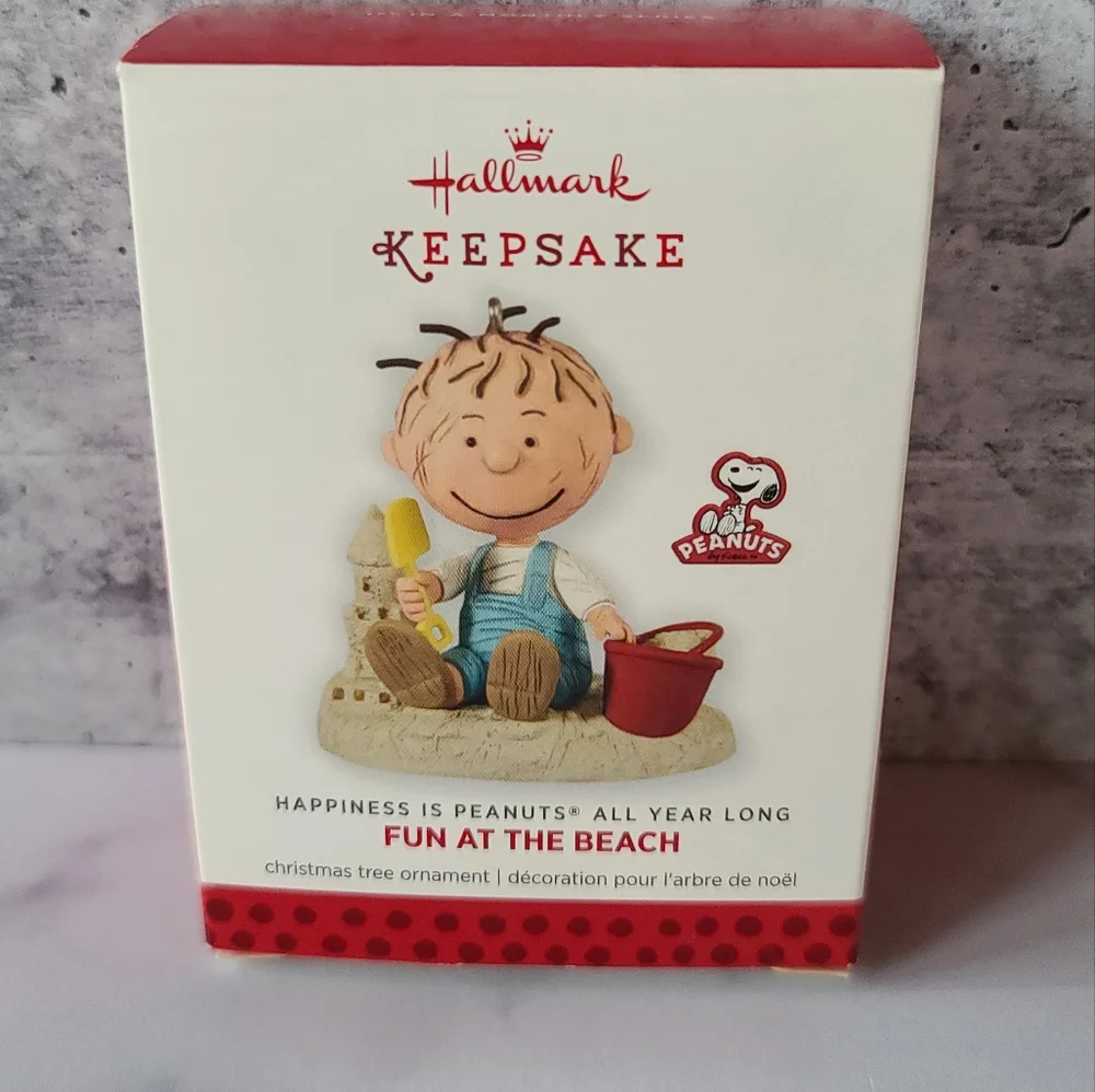 Hallmark Keepsake Fun At The Beach 2013 - Picture 2 of 11